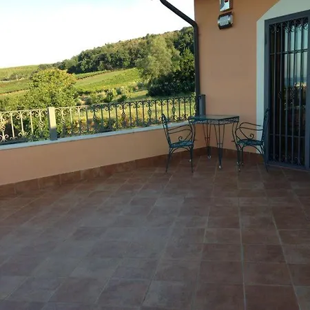 Casa Vacanze Trentatre' Holiday home